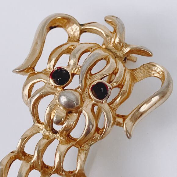 VTG Signed Avon Dog Brooch Figural 1960s Mid Century Gold Tone Animal Pet Pin - Picture 3 of 8
